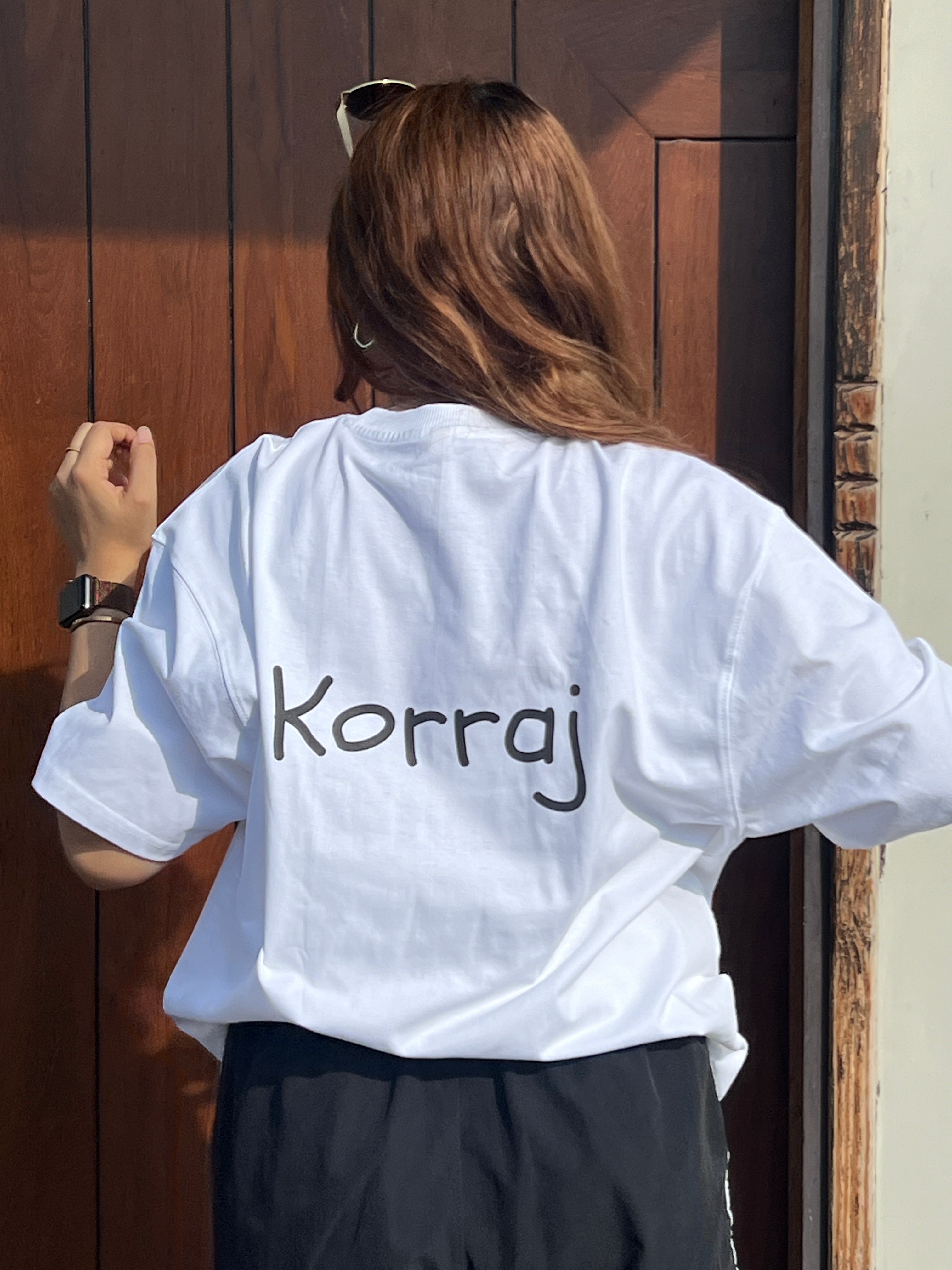 White | Live in the moment | Unisex Oversized Tee